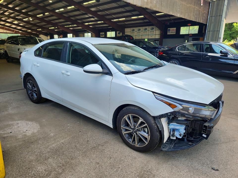 Photo 4 from auction – 2024 KIA FORTE with VIN 3KPF24AD0RE756462
