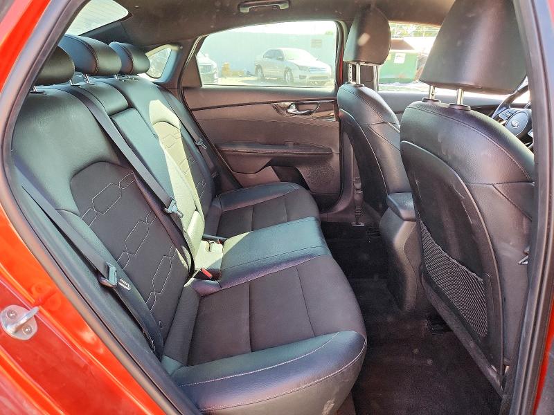 Photo 10 from auction – 2021 KIA FORTE with VIN 3KPF34ADXME275334