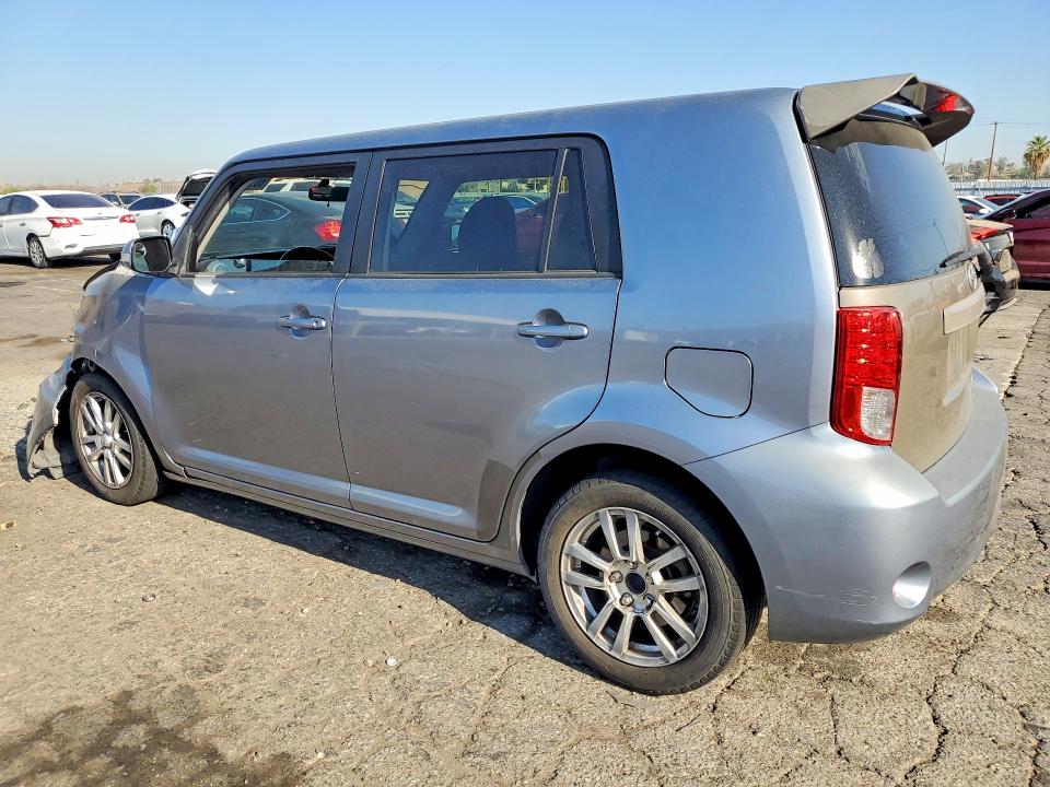 Photo 2 from auction – 2011 TOYOTA SCION with VIN JTLZE4FE4B1131646