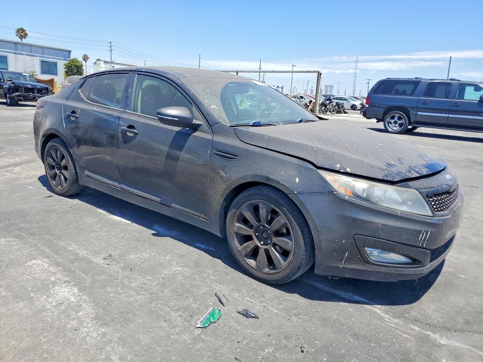 Photo 4 from auction – 2013 KIA OPTIMA with VIN 5XXGN4A76DG113670
