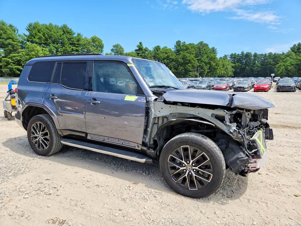 Photo 4 from auction – 2024 LEXUS GX 550 with VIN JTJTBCDX5R5033671