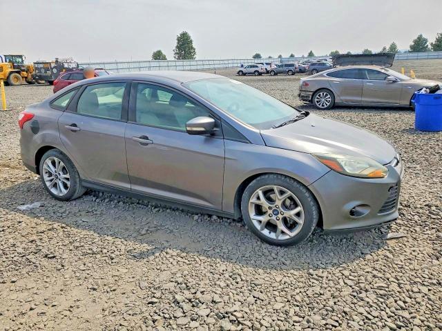 Photo 4 from auction – 2014 FORD FOCUS with VIN 1FADP3F26EL313363