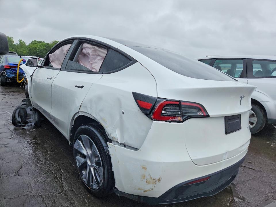 Photo 2 from auction – 2023 TESLA MODEL Y with VIN 7SAYGDEE2PA096123