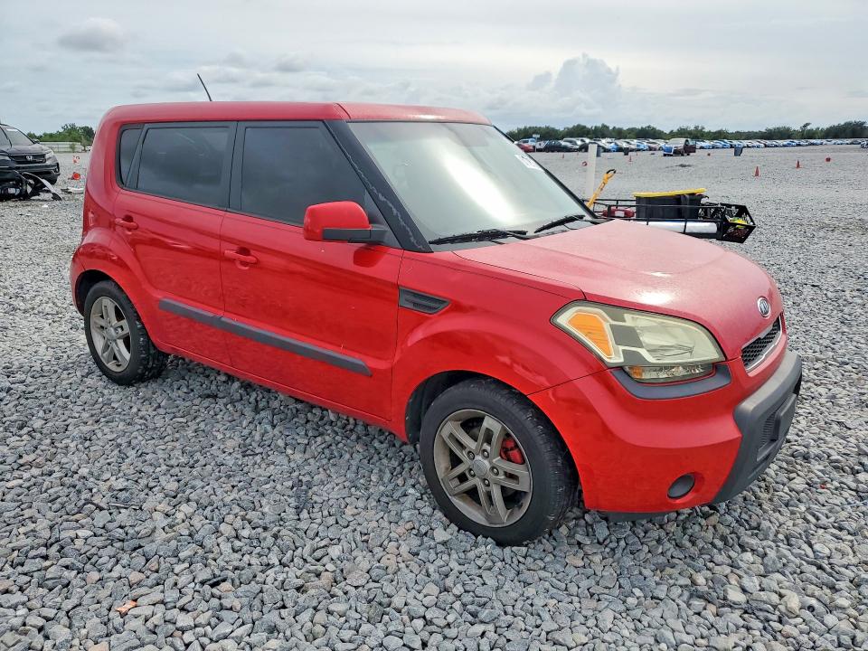 Photo 4 from auction – 2011 KIA SOUL with VIN KNDJT2A23B7304005