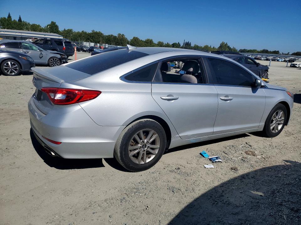 Photo 3 from auction – 2015 HYUNDAI SONATA with VIN 5NPE24AF5FH254843