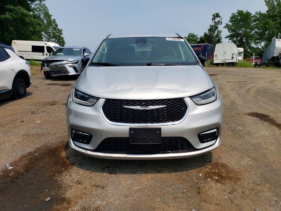 Photo 5 from auction – 2024 CHRYSLER PACIFICA with VIN 2C4RC1S76RR141544