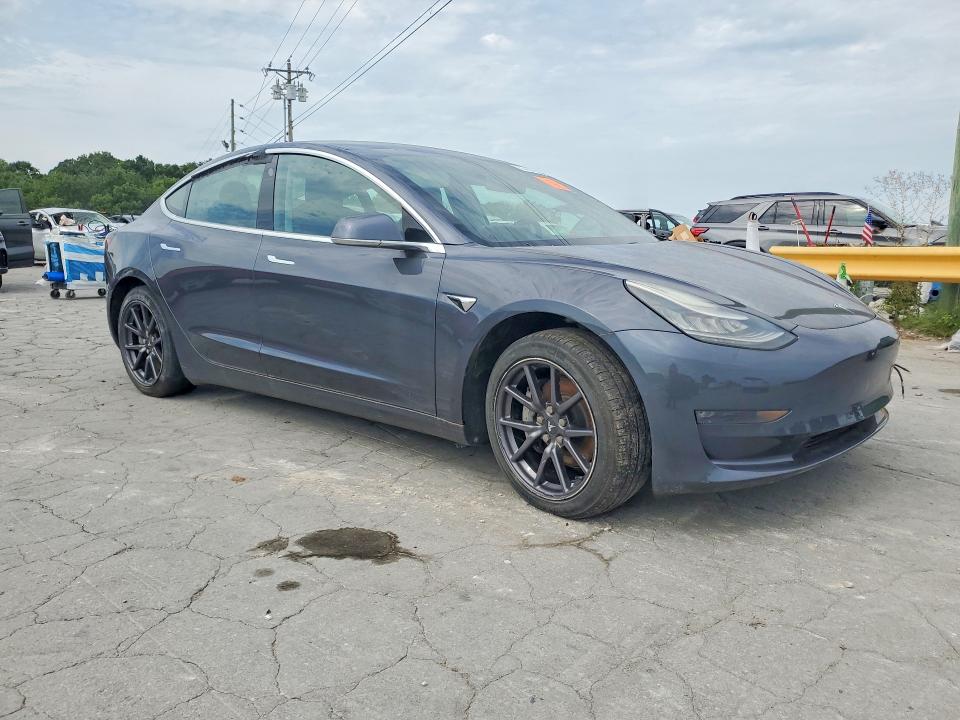 Photo 4 from auction – 2019 TESLA MODEL 3 with VIN 5YJ3E1EA8KF307605