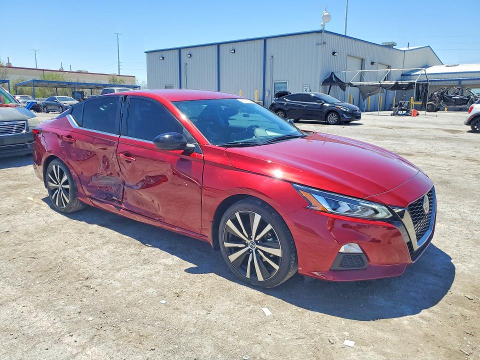 Photo 4 from auction – 2020 NISSAN ALTIMA with VIN 1N4BL4CV1LC281815