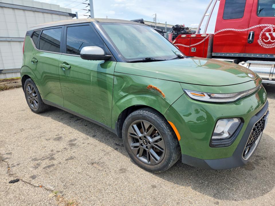 Photo 4 from auction – 2020 KIA SOUL with VIN KNDJ33AU3L7047274