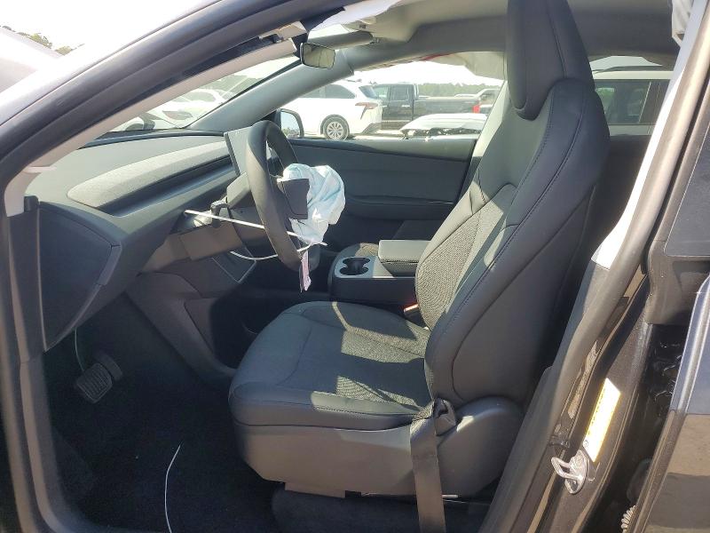 Фото 7 с аукциона – 2026 TESLA MODEL Y с VIN 7SAYGDED9TA699460