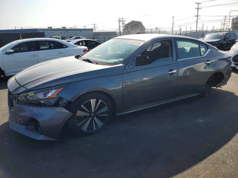 NISSAN ALTIMA 2021 with VIN 1N4BL4DV7MN351032 - Photo from auction