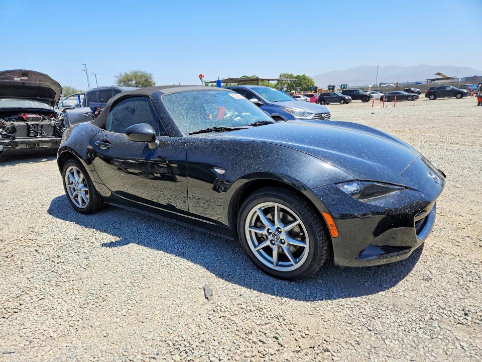 Photo 4 from auction – 2016 MAZDA MX-5 MIATA with VIN JM1NDAB78G0115854