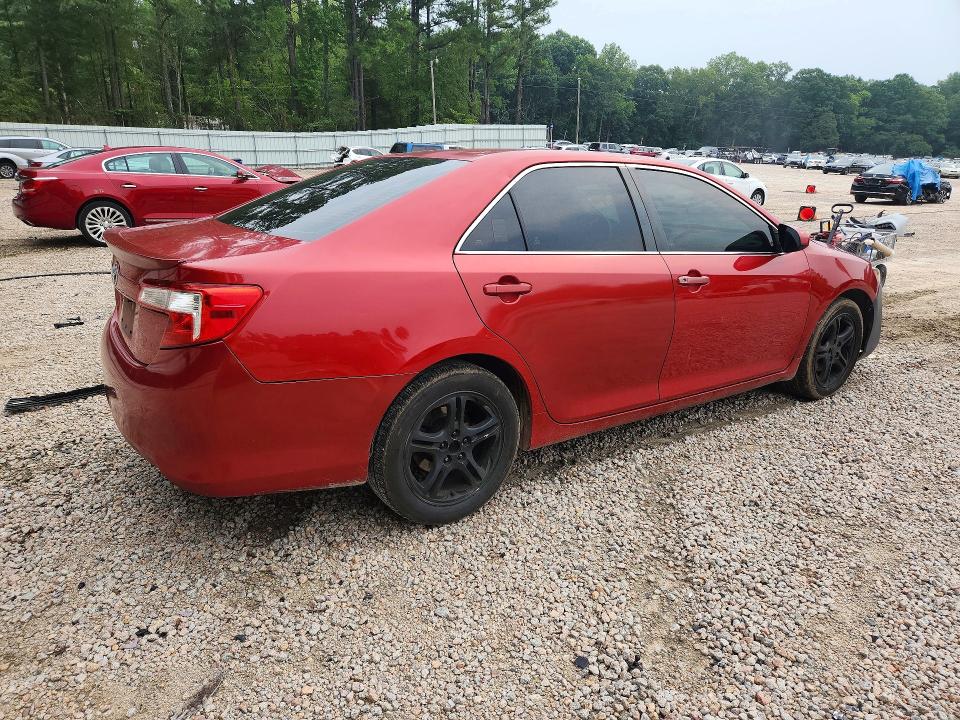 Photo 3 from auction – 2012 TOYOTA CAMRY with VIN 4T1BF1FK9CU620988