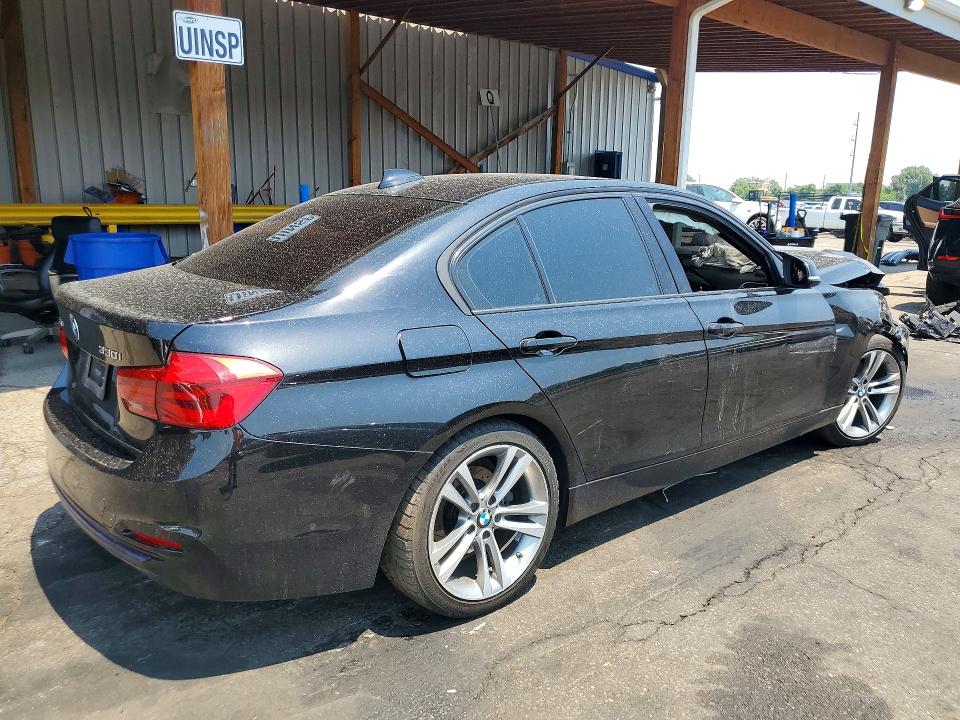 Photo 3 from auction – 2018 BMW 330 with VIN WBA8D9C58JEM34199
