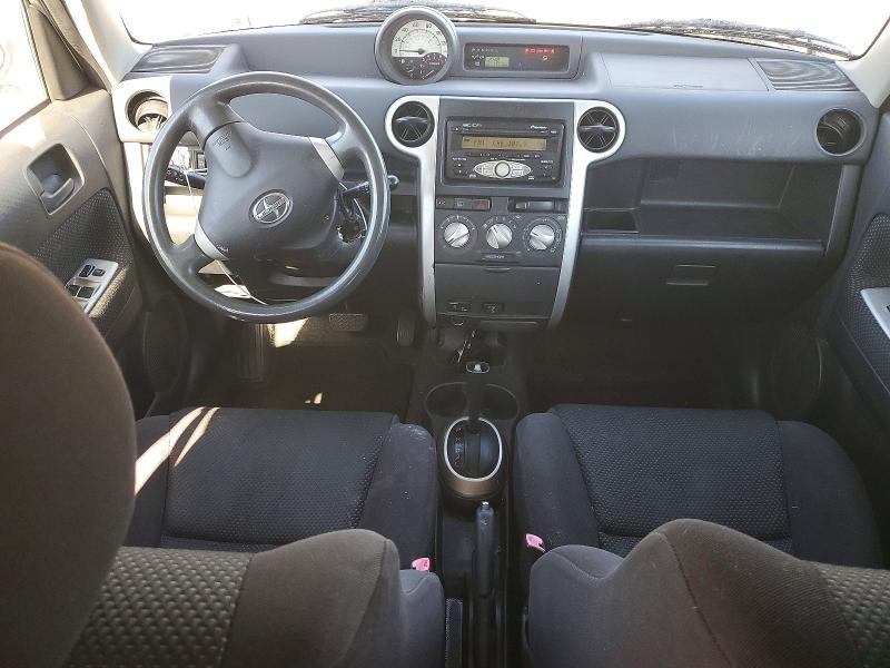 Photo 8 from auction – 2004 SCION XB with VIN JTLKT324X40143680