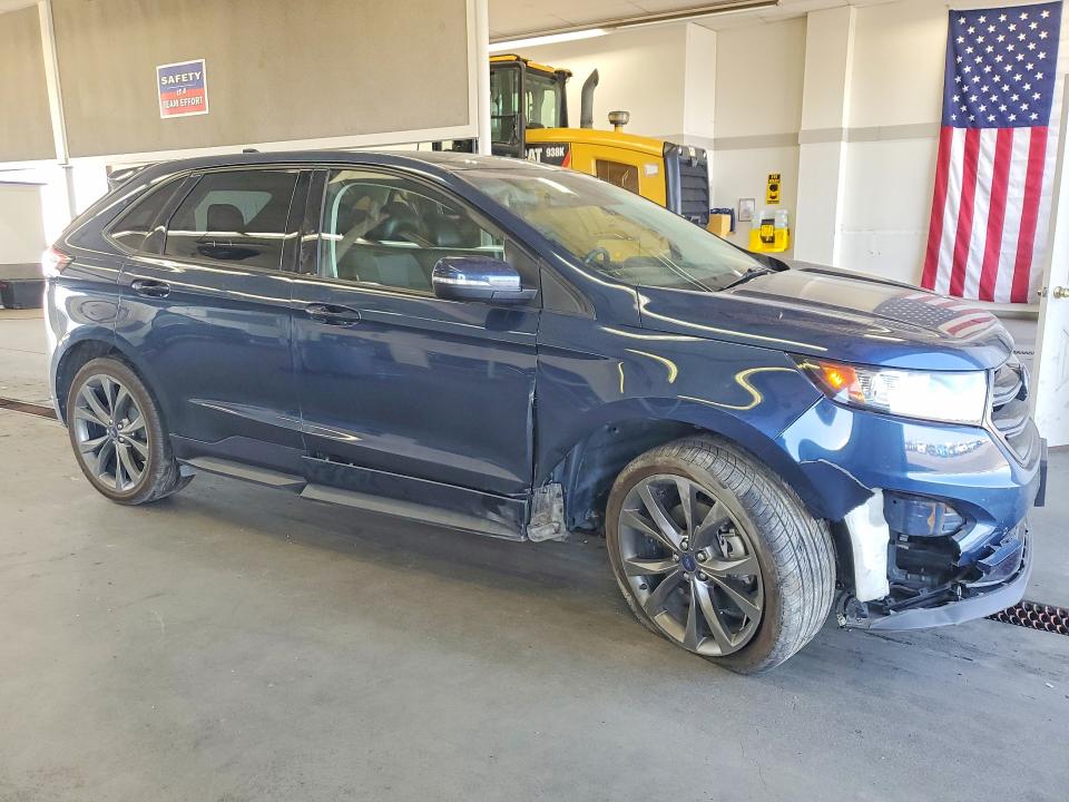 Foto 4 de la subasta – 2017 FORD EDGE con VIN 2FMPK4AP5HBB56715
