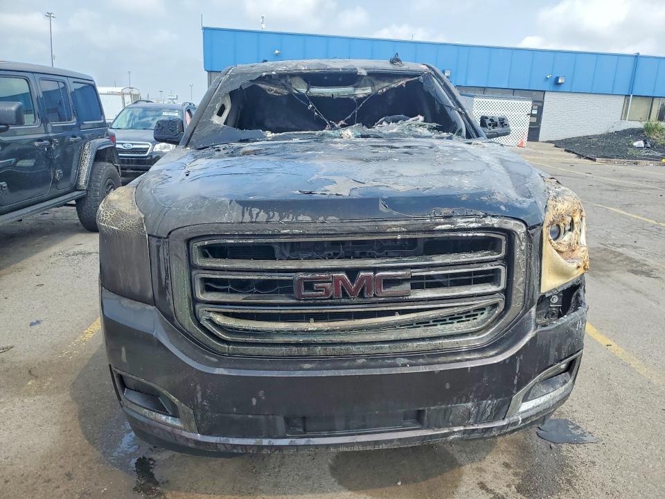Photo 5 from auction – 2016 GMC YUKON with VIN 1GKS2AKC6GR470379