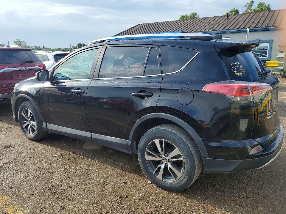 Photo 2 from auction – 2016 TOYOTA RAV4 with VIN 2T3RFREV1GW535844