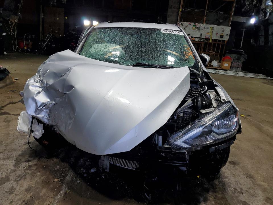 Photo 5 from auction – 2019 NISSAN SENTRA with VIN 3N1AB7AP4KY290144