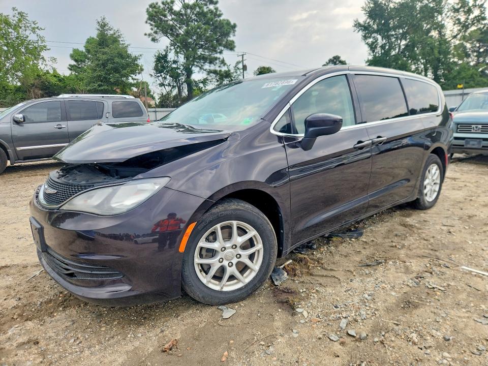 CHRYSLER PACIFICA 2018 with VIN 2C4RC1DGXJR186259 - Photo from auction