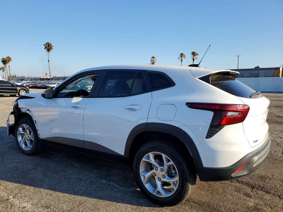 Photo 2 from auction – 2024 CHEVROLET TRAX with VIN KL77LFE2XRC021384