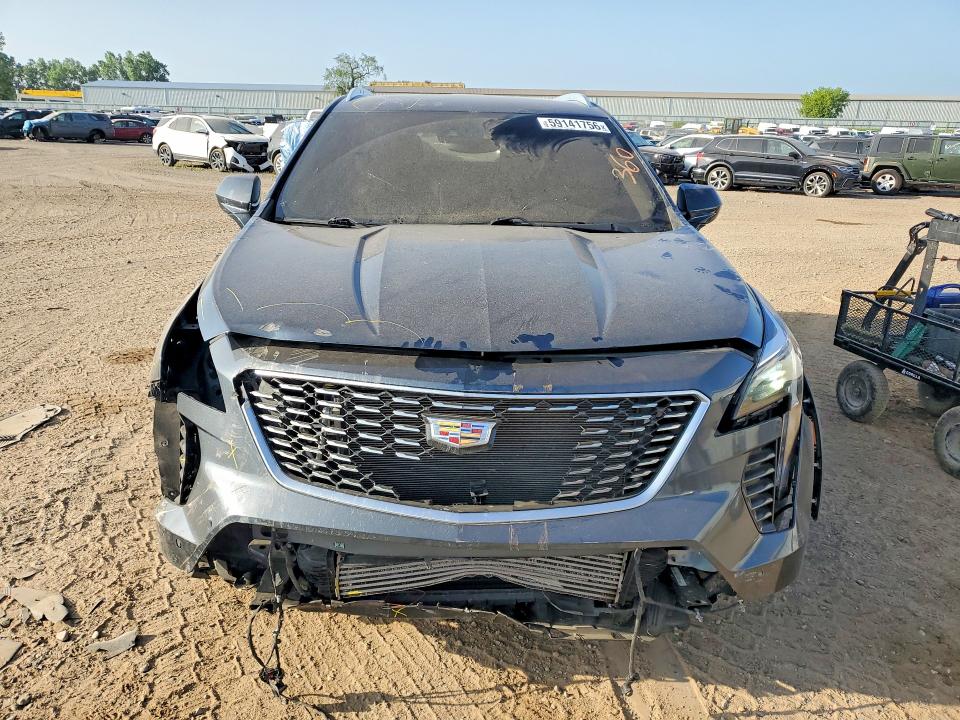 Photo 5 from auction – 2020 CADILLAC XT4 with VIN 1GYFZCR41LF074207