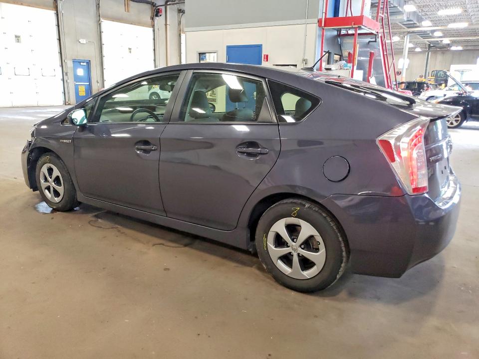 Photo 2 from auction – 2012 TOYOTA PRIUS with VIN JTDKN3DU8C5483740