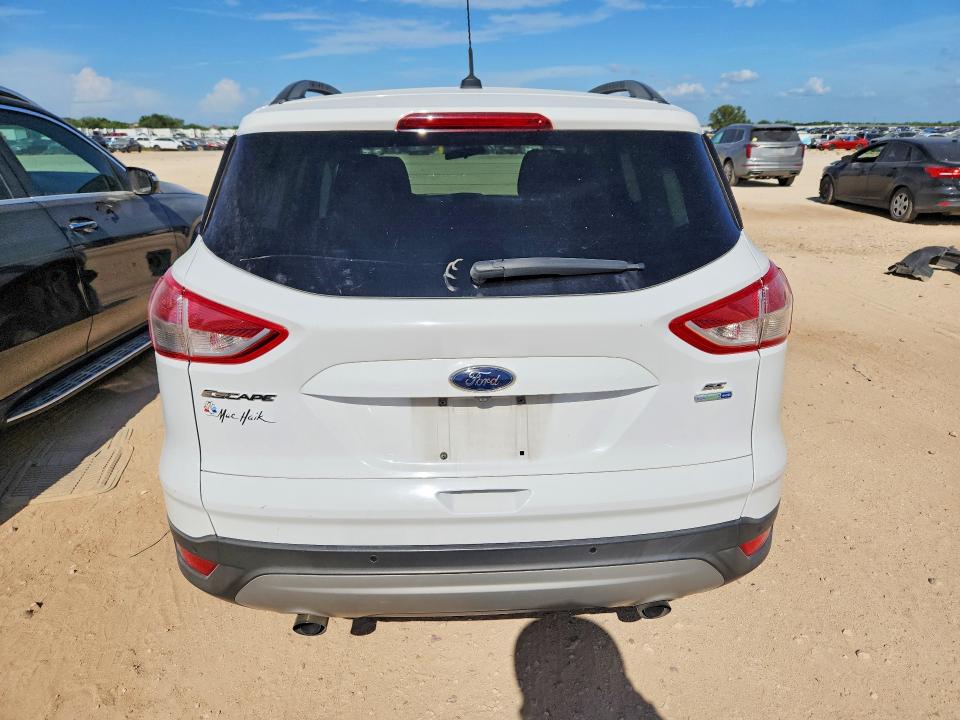 Photo 6 from auction – 2016 FORD ESCAPE with VIN 1FMCU9G91GUA07676
