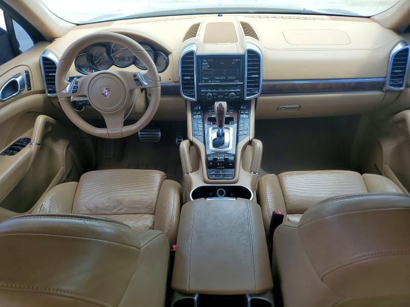 Photo 8 from auction – 2011 PORSCHE CAYENNE with VIN WP1AC2A2XBLA81614