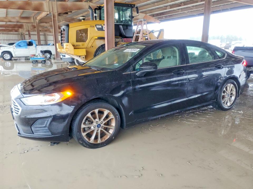 FORD FUSION 2019 with VIN 3FA6P0HD1KR160975 - Photo from auction