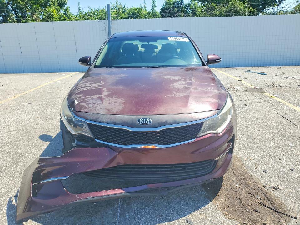 Фото 5 с аукциона – 2016 KIA OPTIMA с VIN 5XXGT4L34GG107340