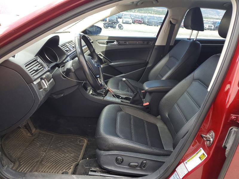 Photo 7 from auction – 2017 VOLKSWAGEN PASSAT with VIN 1VWGT7A33HC025800