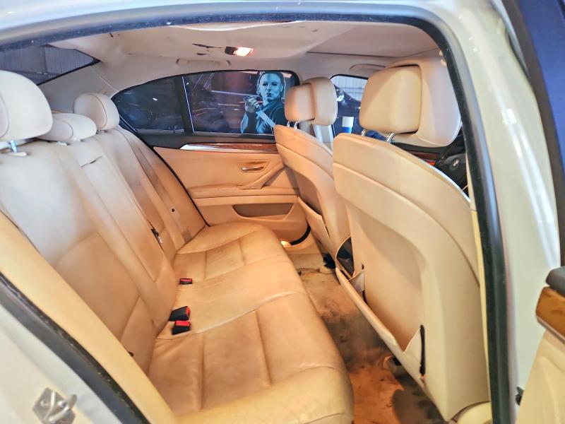 Photo 10 from auction – 2011 BMW 528 with VIN WBAFR1C57BC740771