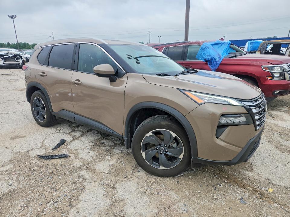 Photo 4 from auction – 2024 NISSAN ROGUE with VIN 5N1BT3BB9RC750021
