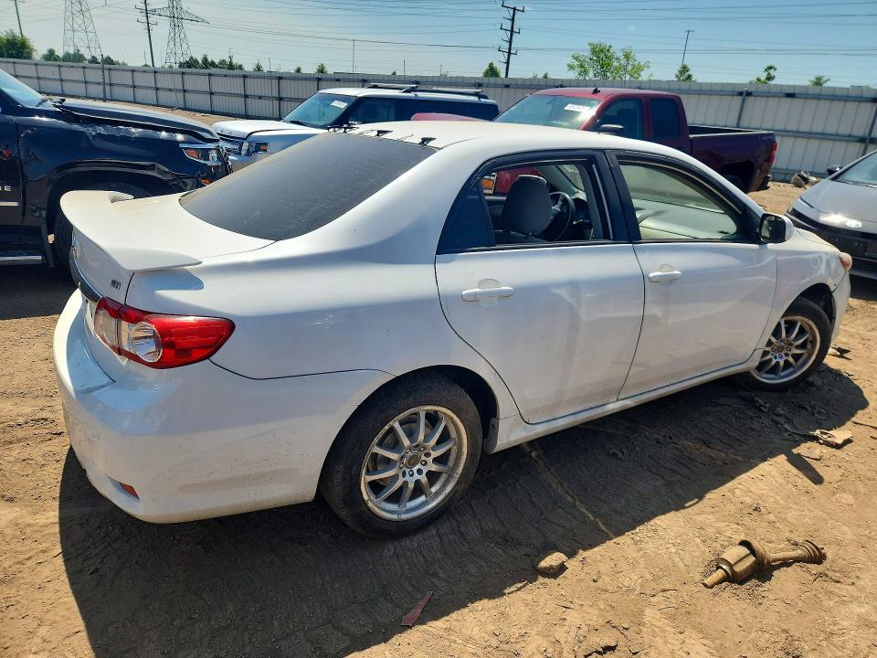 Photo 3 from auction – 2012 TOYOTA COROLLA with VIN 2T1BU4EE2CC891007