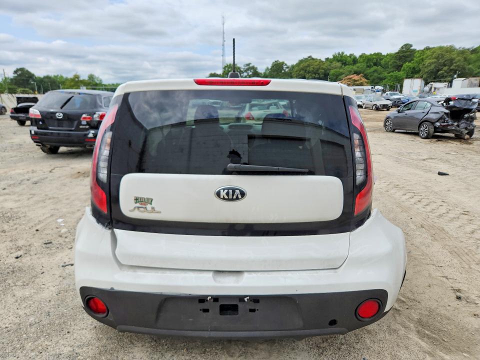 Photo 6 from auction – 2018 KIA SOUL with VIN KNDJN2A29J7570377