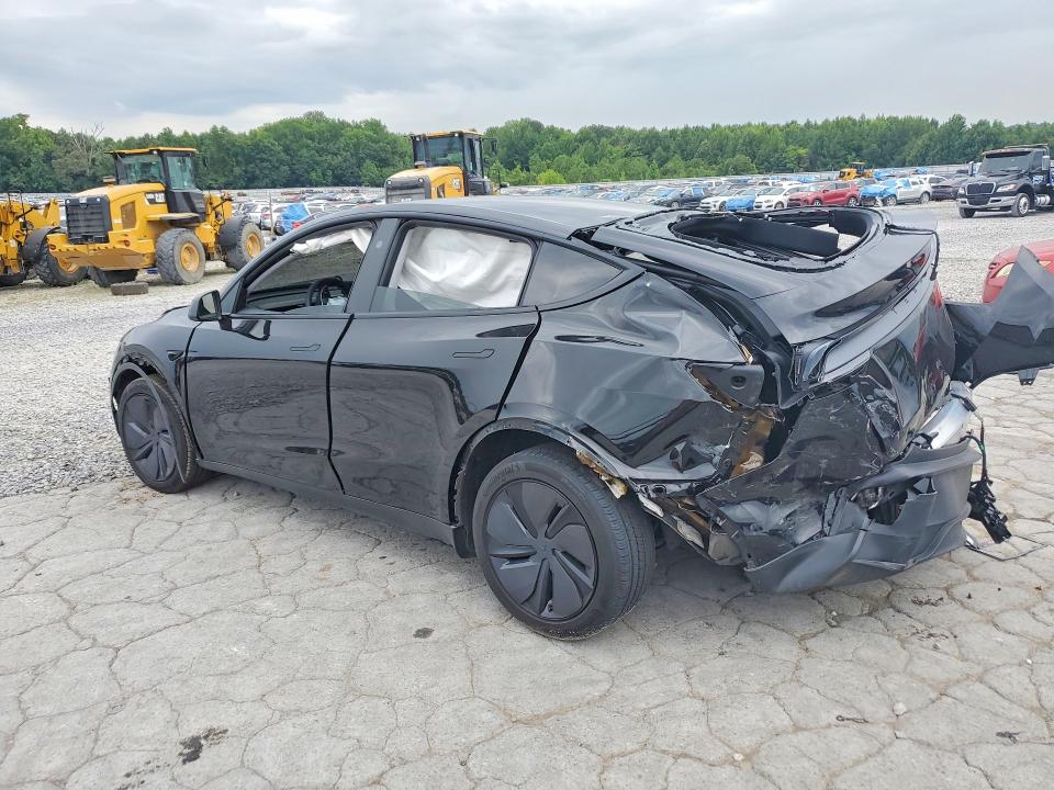 Photo 2 from auction – 2026 TESLA MODEL Y with VIN 7SAYGDED4TF517344