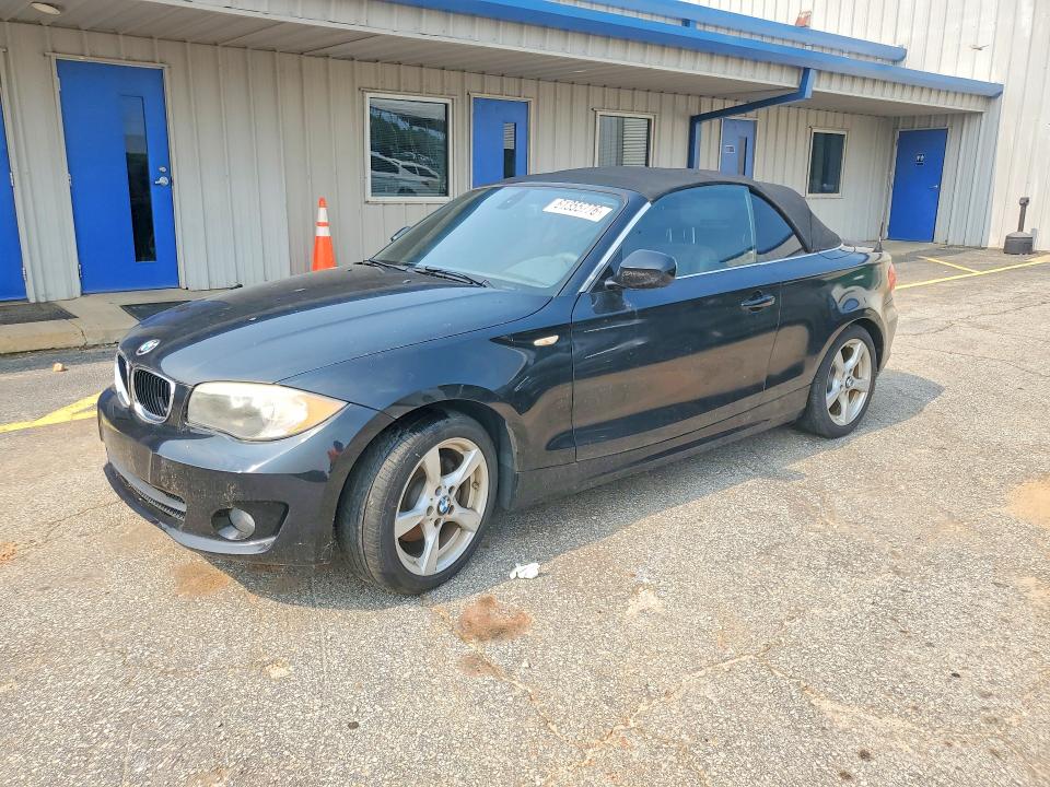 BMW 128 2013 with VIN WBAUL7C54DVU10055 - Photo from auction