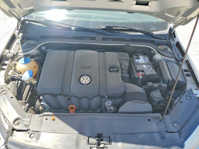 Photo 11 from auction – 2011 VOLKSWAGEN JETTA with VIN 3VWDZ7AJ6BM357414