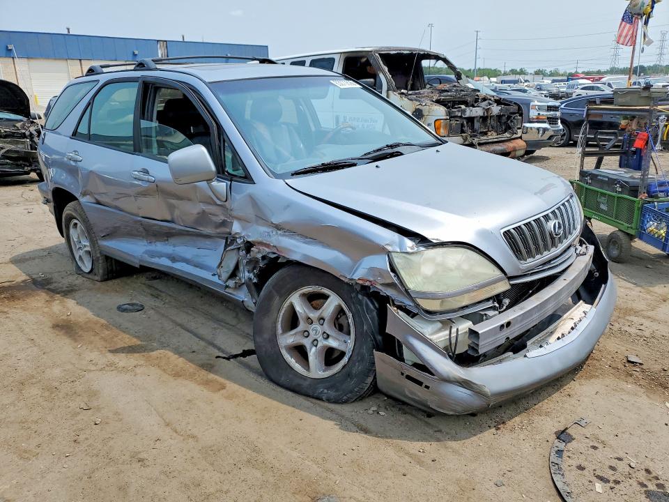 Zdjęcie 4 z aukcji – 2002 LEXUS RX z VIN JTJHF10U920263596