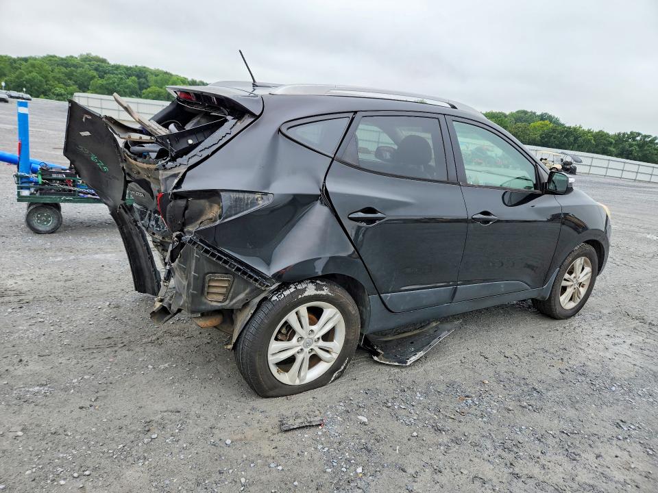 Photo 3 from auction – 2012 HYUNDAI TUCSON with VIN KM8JU3AC4CU324175