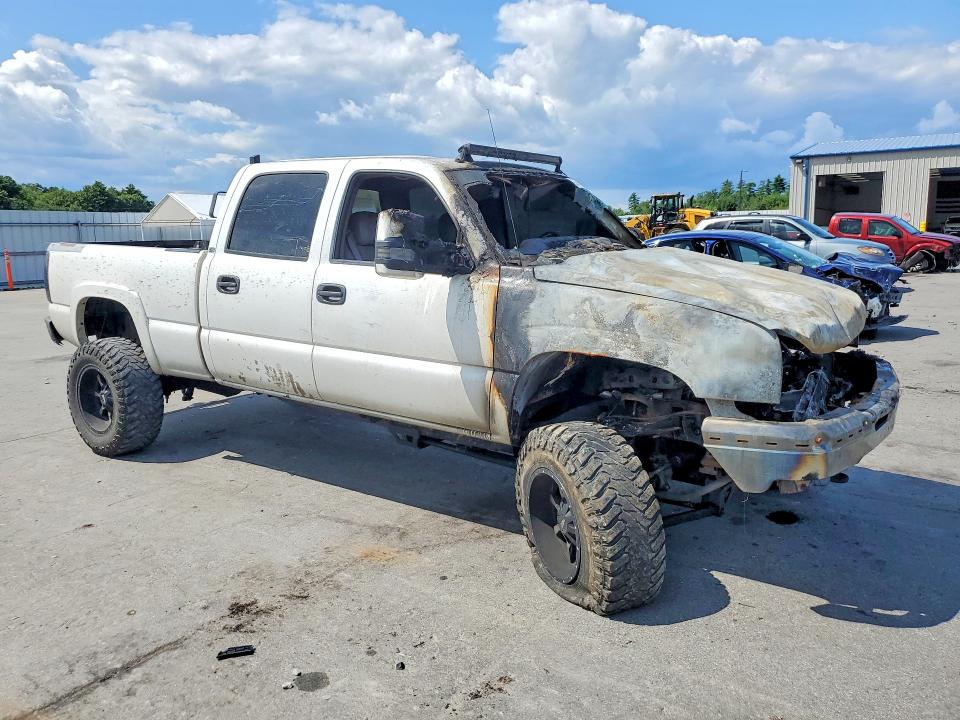 Photo 4 from auction – 2005 CHEVROLET SILVERADO with VIN 1GCHK23255F801470