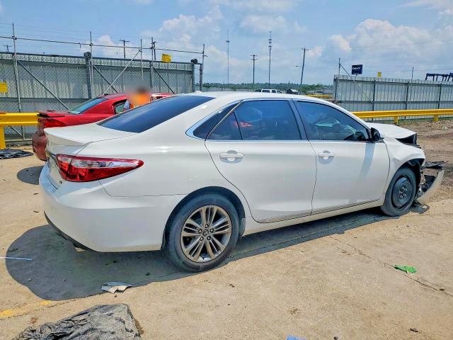 Photo 3 from auction – 2016 TOYOTA CAMRY with VIN 4T1BF1FK8GU580800