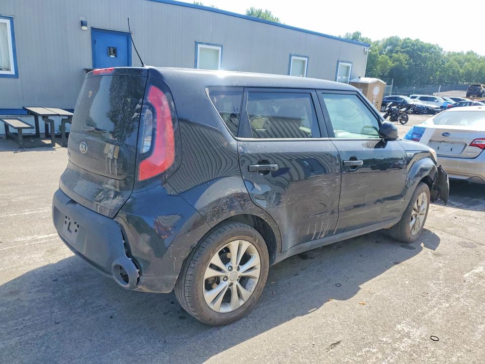 Photo 3 from auction – 2015 KIA SOUL with VIN KNDJP3A50F7181967
