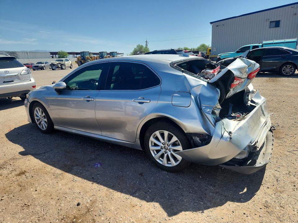 Photo 2 from auction – 2020 TOYOTA CAMRY with VIN 4T1C11AK4LU367654