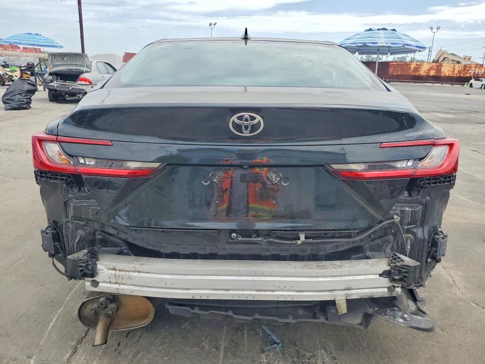 Photo 6 from auction – 2025 TOYOTA CAMRY with VIN 4T1DAACK2SU533900