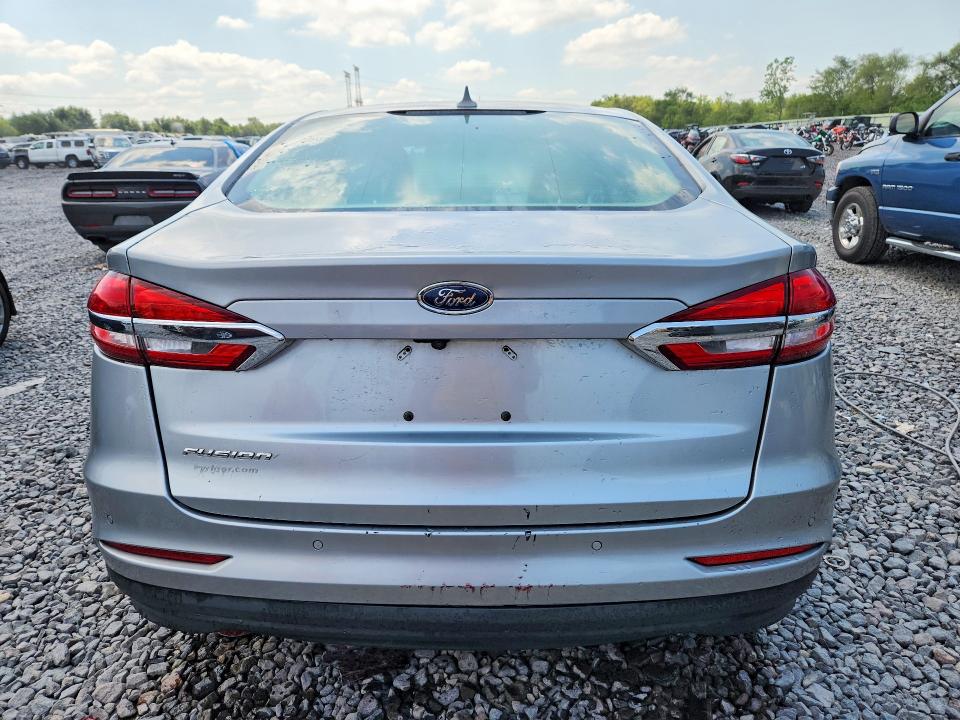 Photo 6 from auction – 2020 FORD FUSION with VIN 3FA6P0H73LR153926