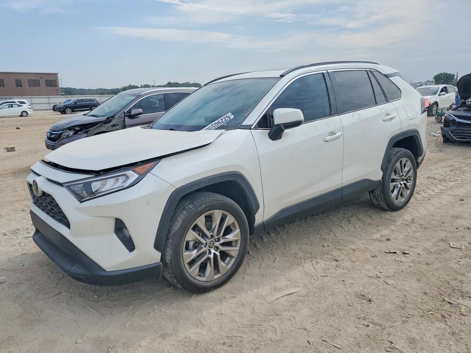 Photo 1 from auction – 2021 TOYOTA RAV4 with VIN 2T3A1RFV5MW247315