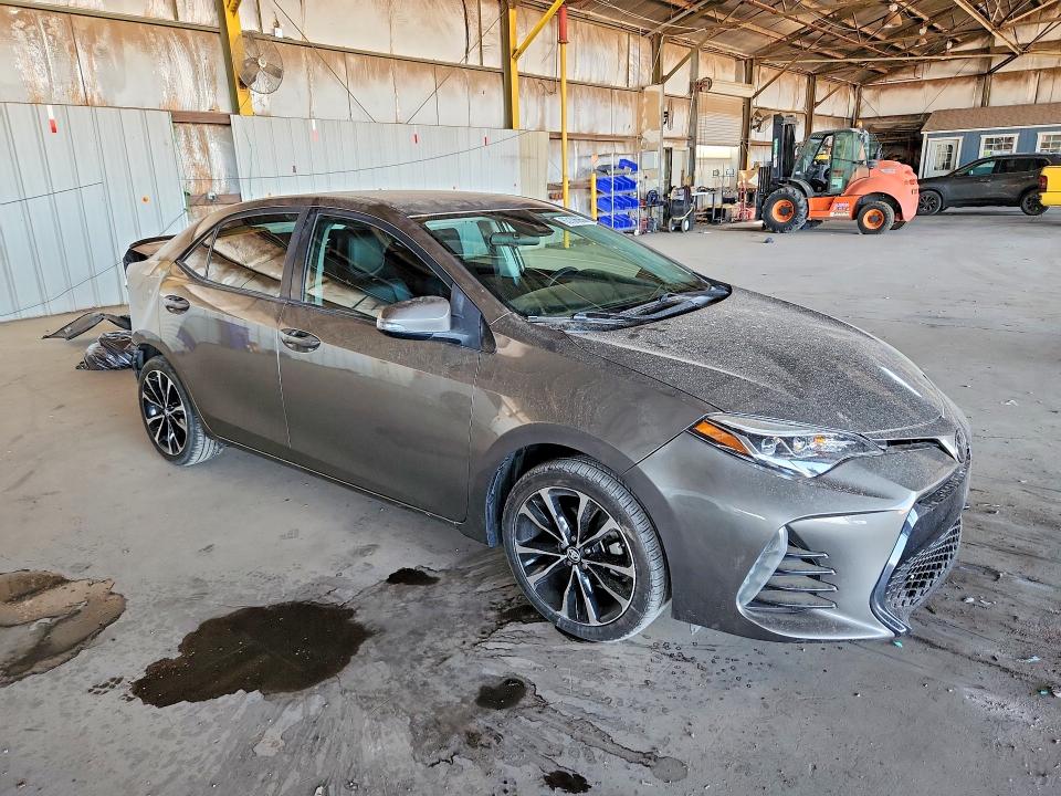 Photo 4 from auction – 2018 TOYOTA COROLLA with VIN 2T1BURHE4JC074823