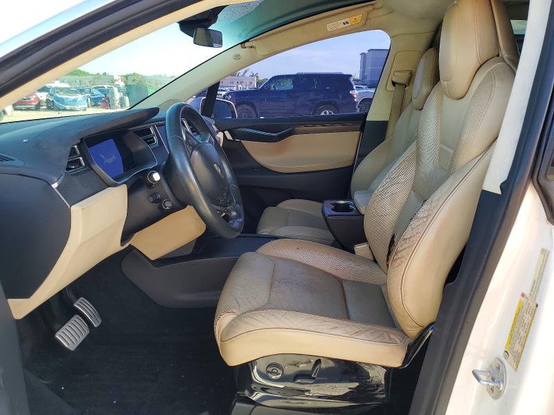 Photo 7 from auction – 2016 TESLA MODEL X with VIN 5YJXCBE48GFS00908
